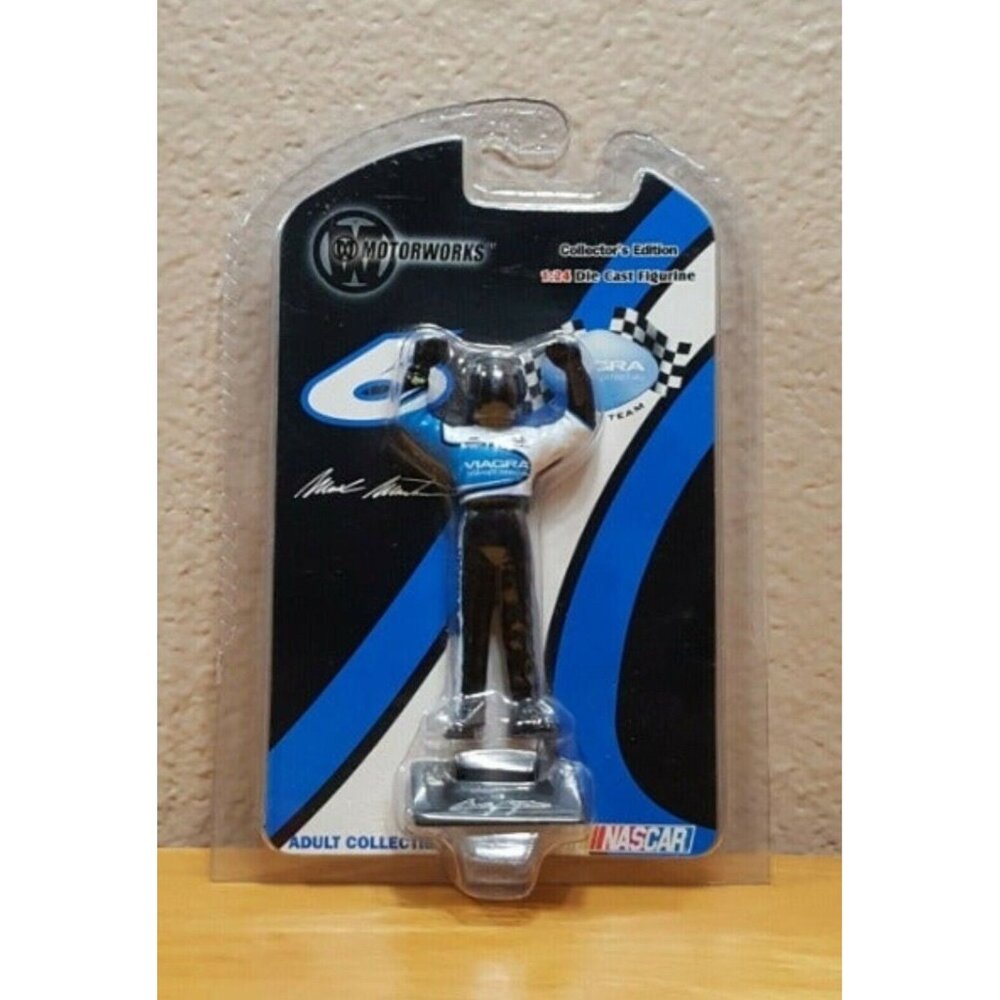 NASCAR Motorworks 2003 #6 Mark Martin Collector's Edition 1:24 Die Cast Figurine